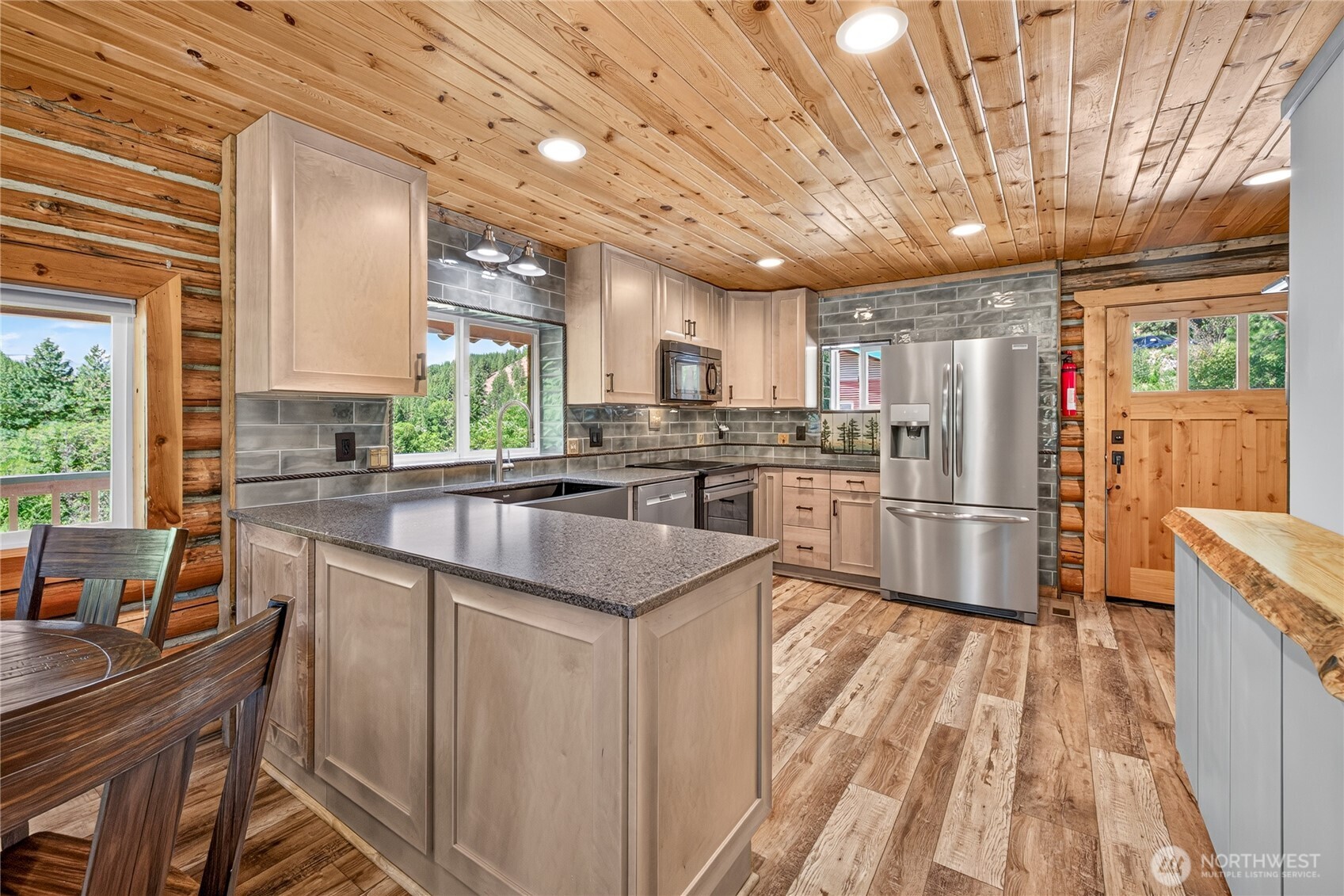10365 Merry Canyon Road Property Photo 6