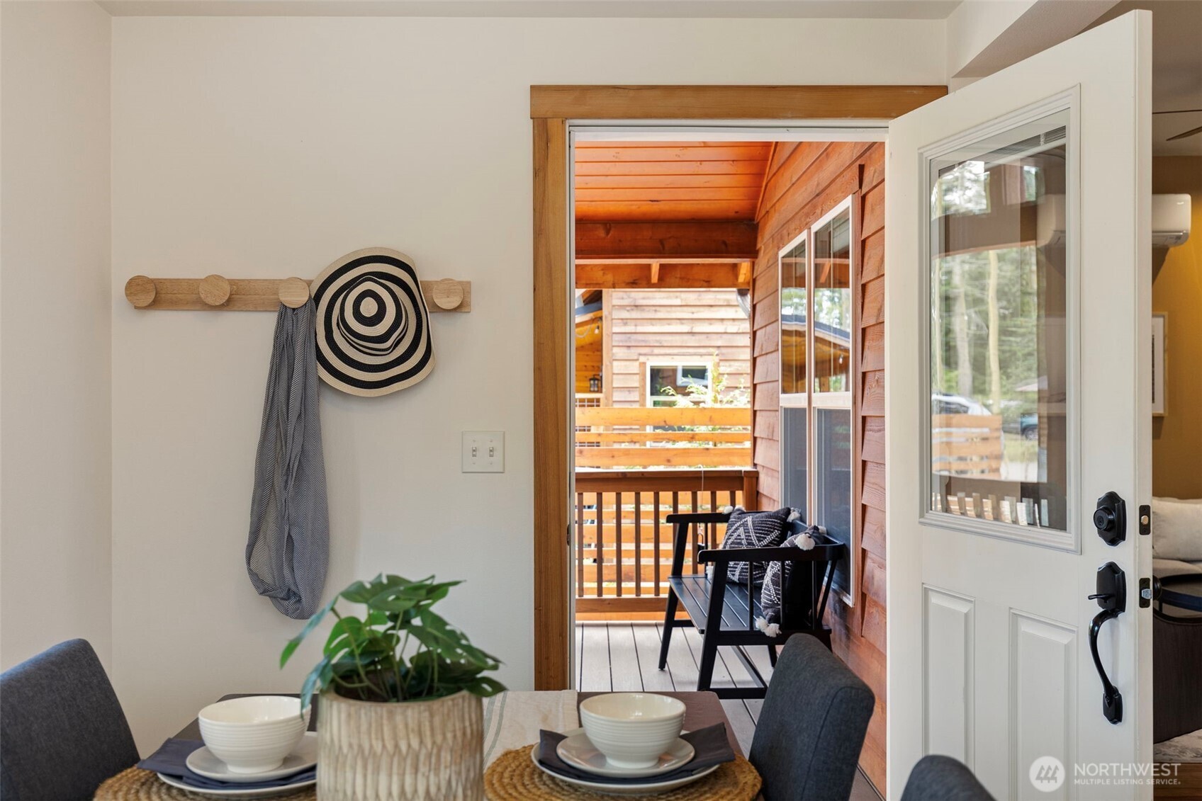 1061 53rd Street Property Photo 6