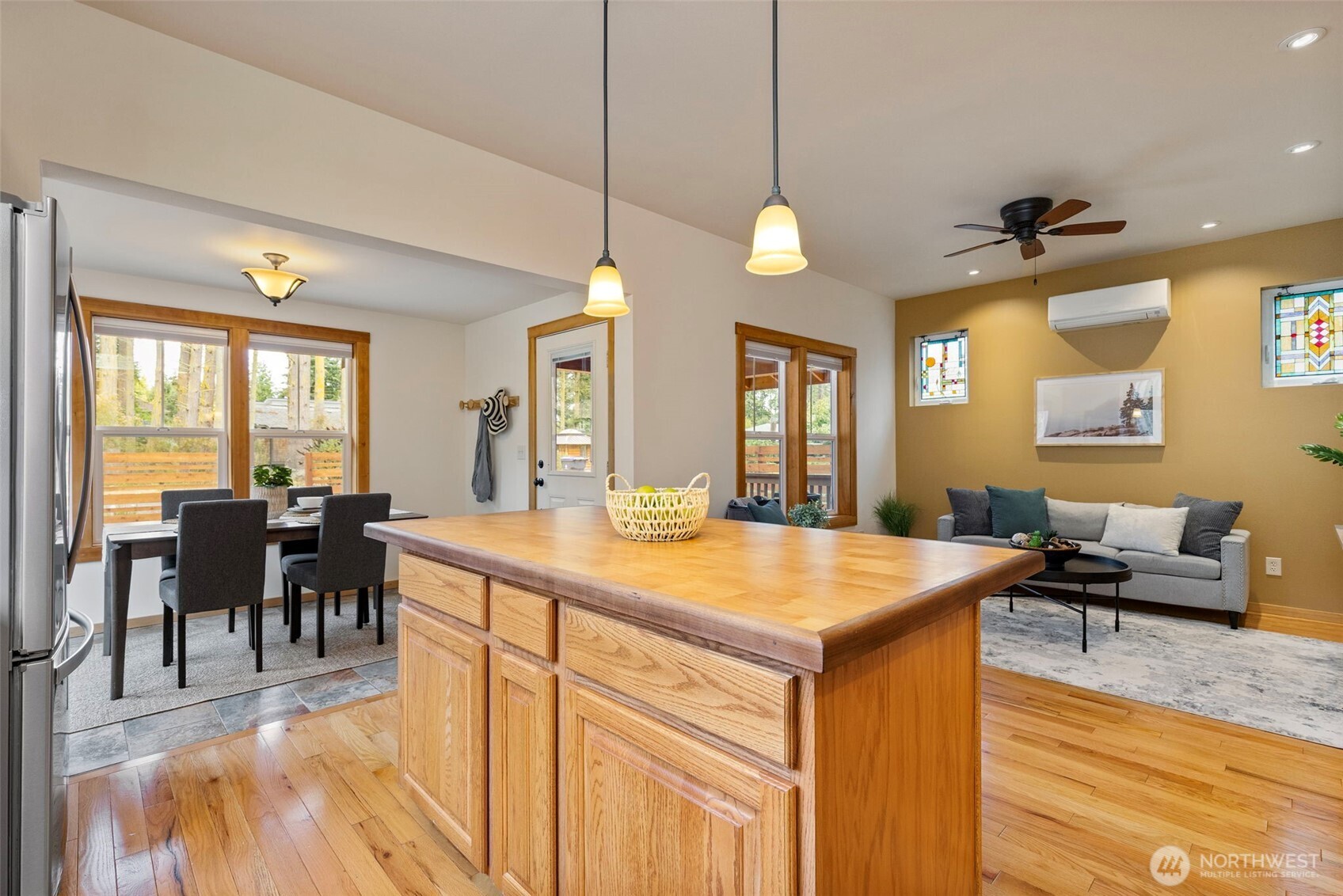 1061 53rd Street Property Photo 13