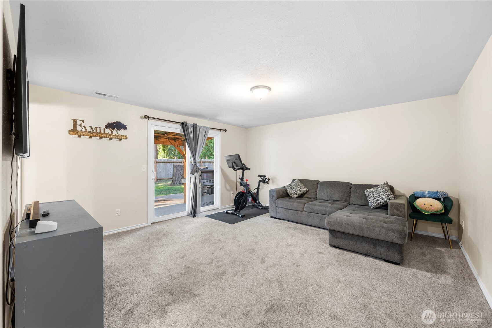 4422 108th Street Property Photo 23
