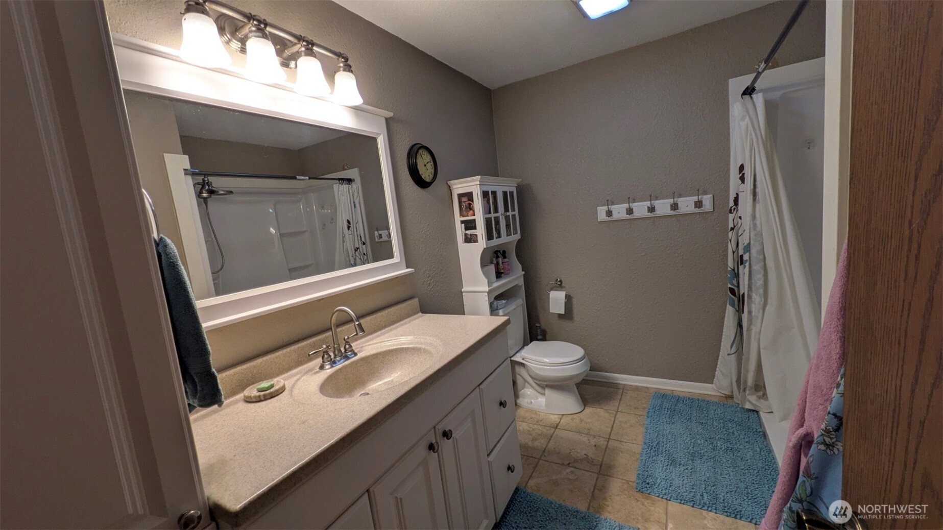 14611 Meadows Court Property Photo 11