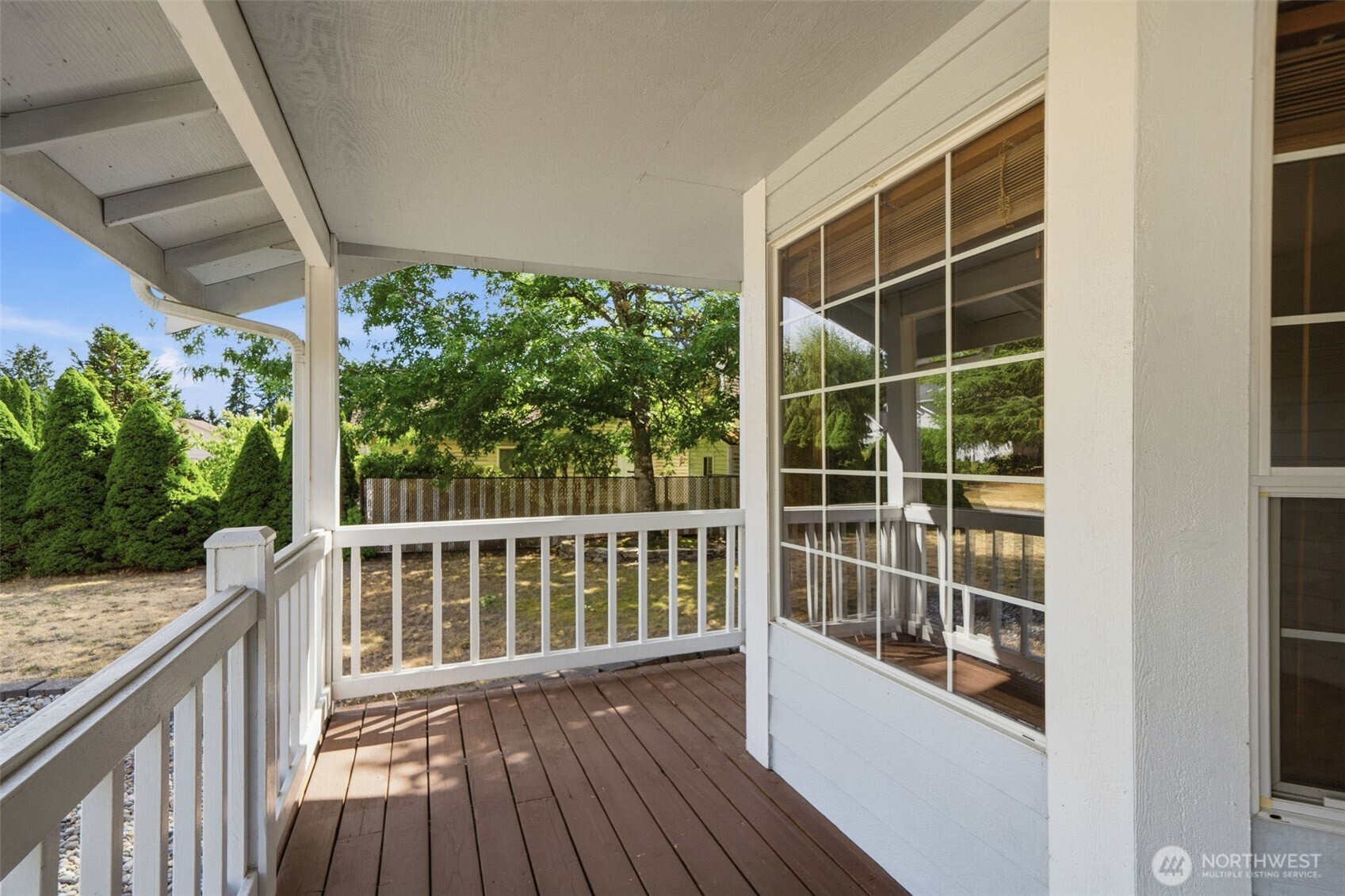 5636 Perdemco Avenue Property Photo 29