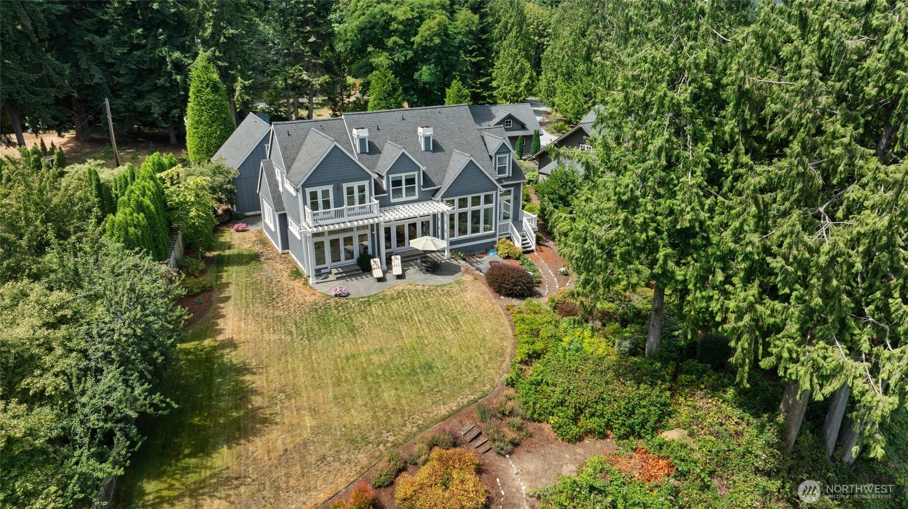 2475 Bretland Road Property Photo 1