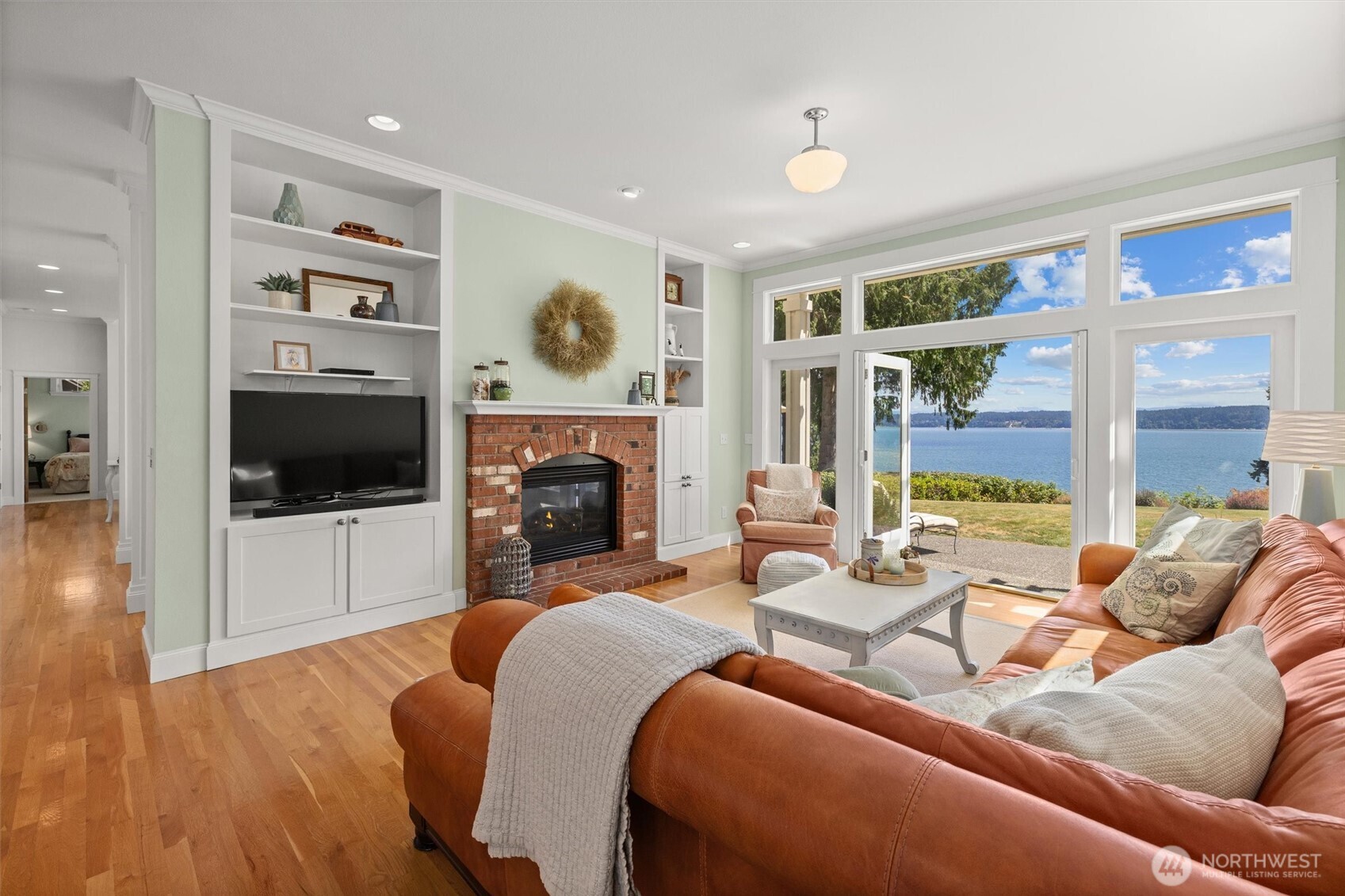 2475 Bretland Road Property Photo 16