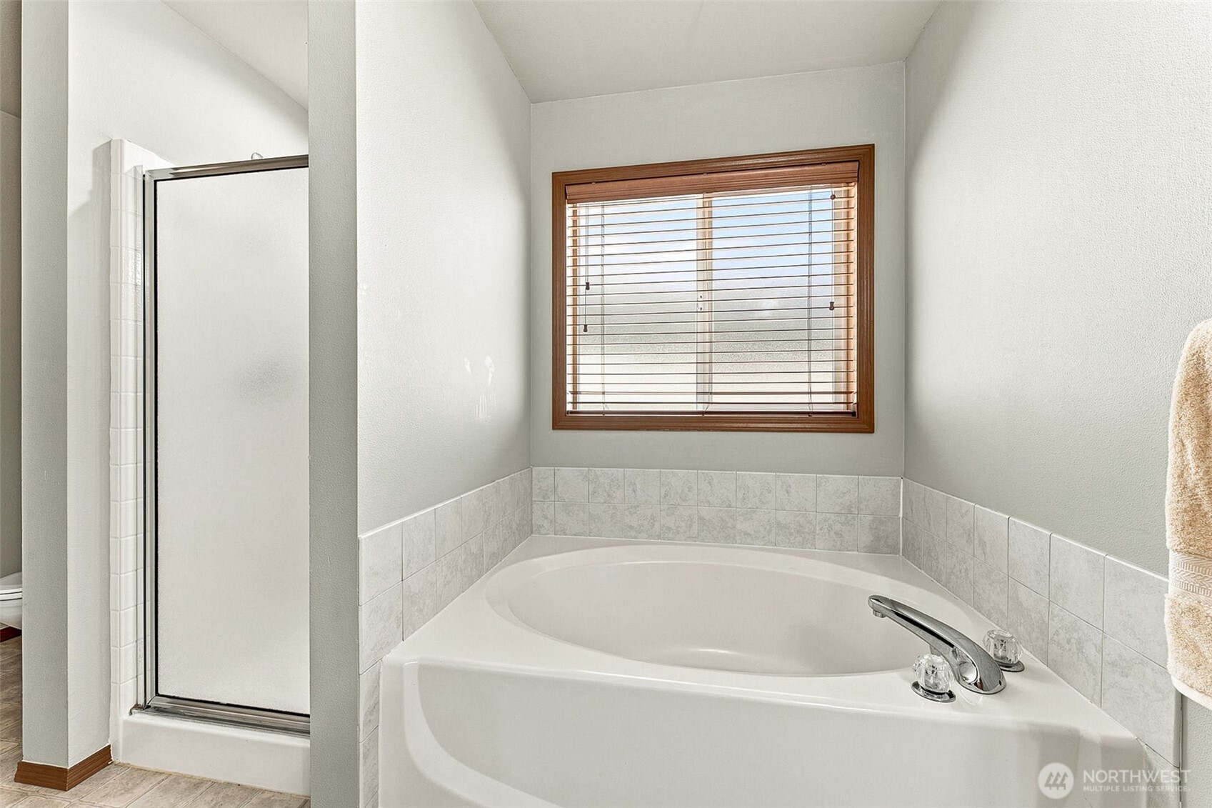 1902 Shipman Avenue Property Photo 22