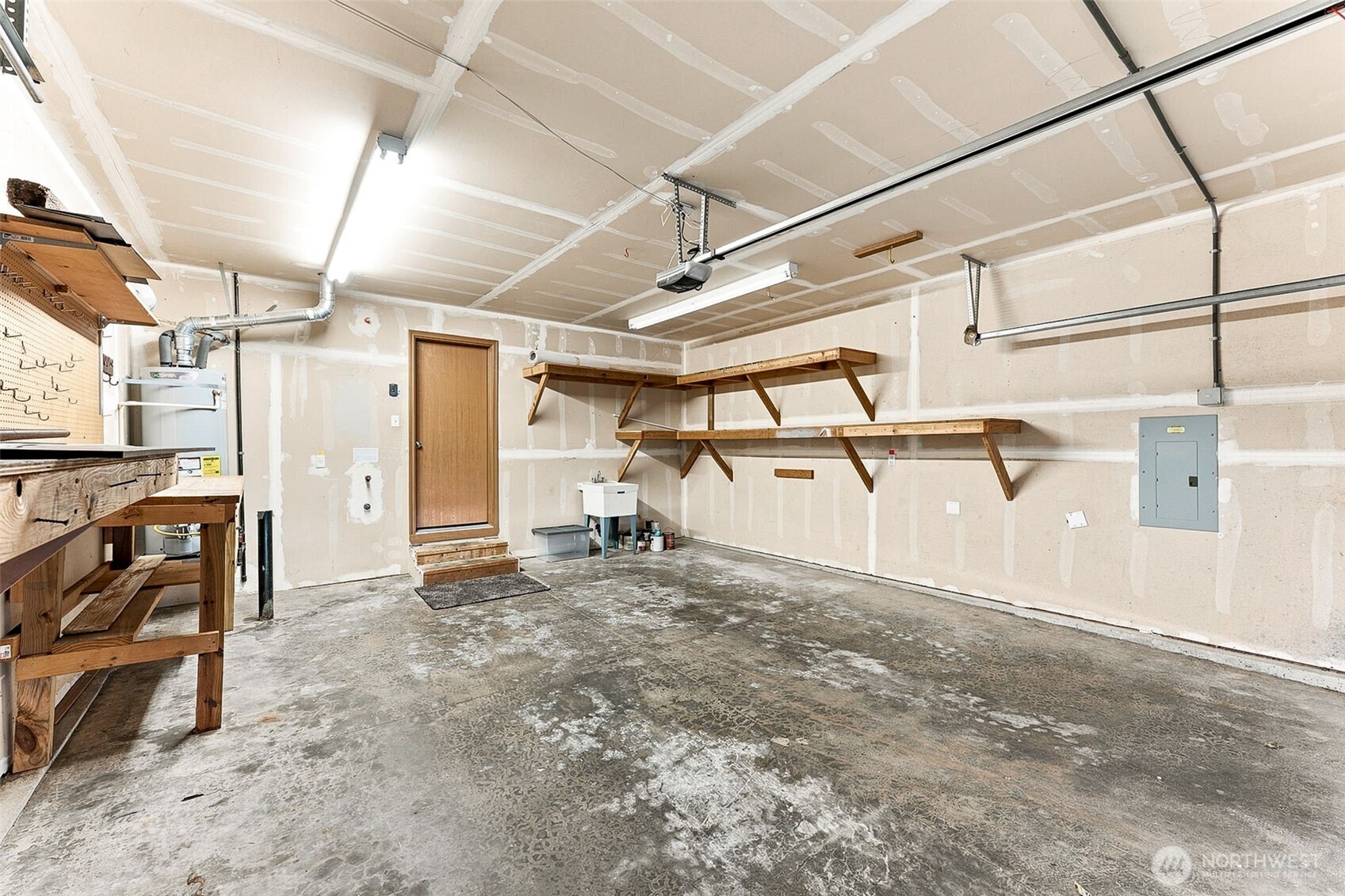 1902 Shipman Avenue Property Photo 29