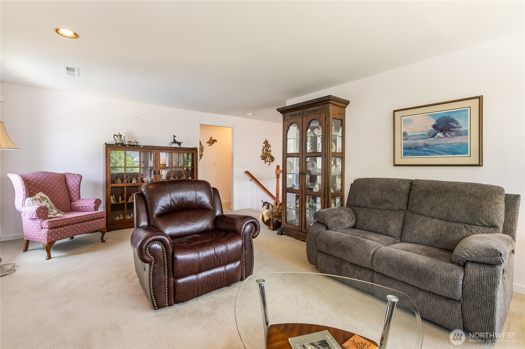 6994 Helweg Lane Property Photo 8