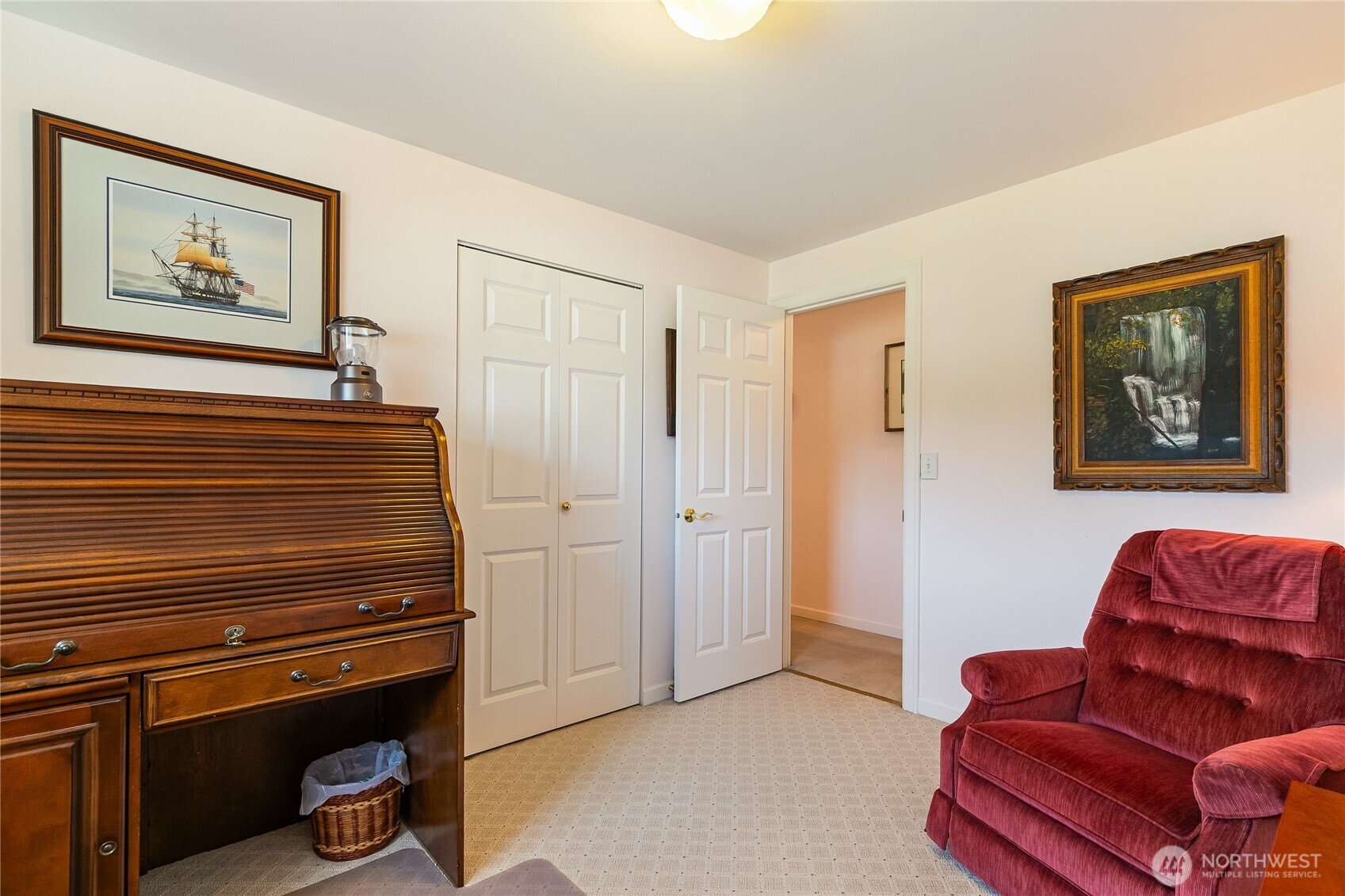6994 Helweg Lane Property Photo 16
