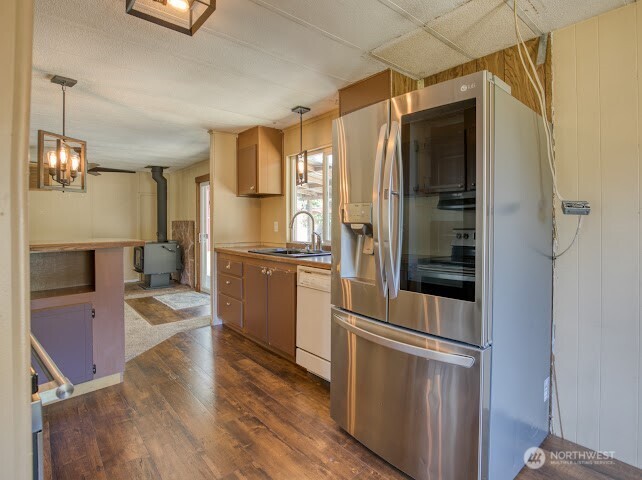 8619 Us Highway 12 Property Photo 2
