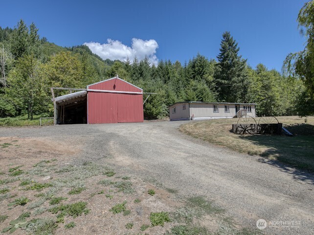8619 Us Highway 12 Property Photo 16