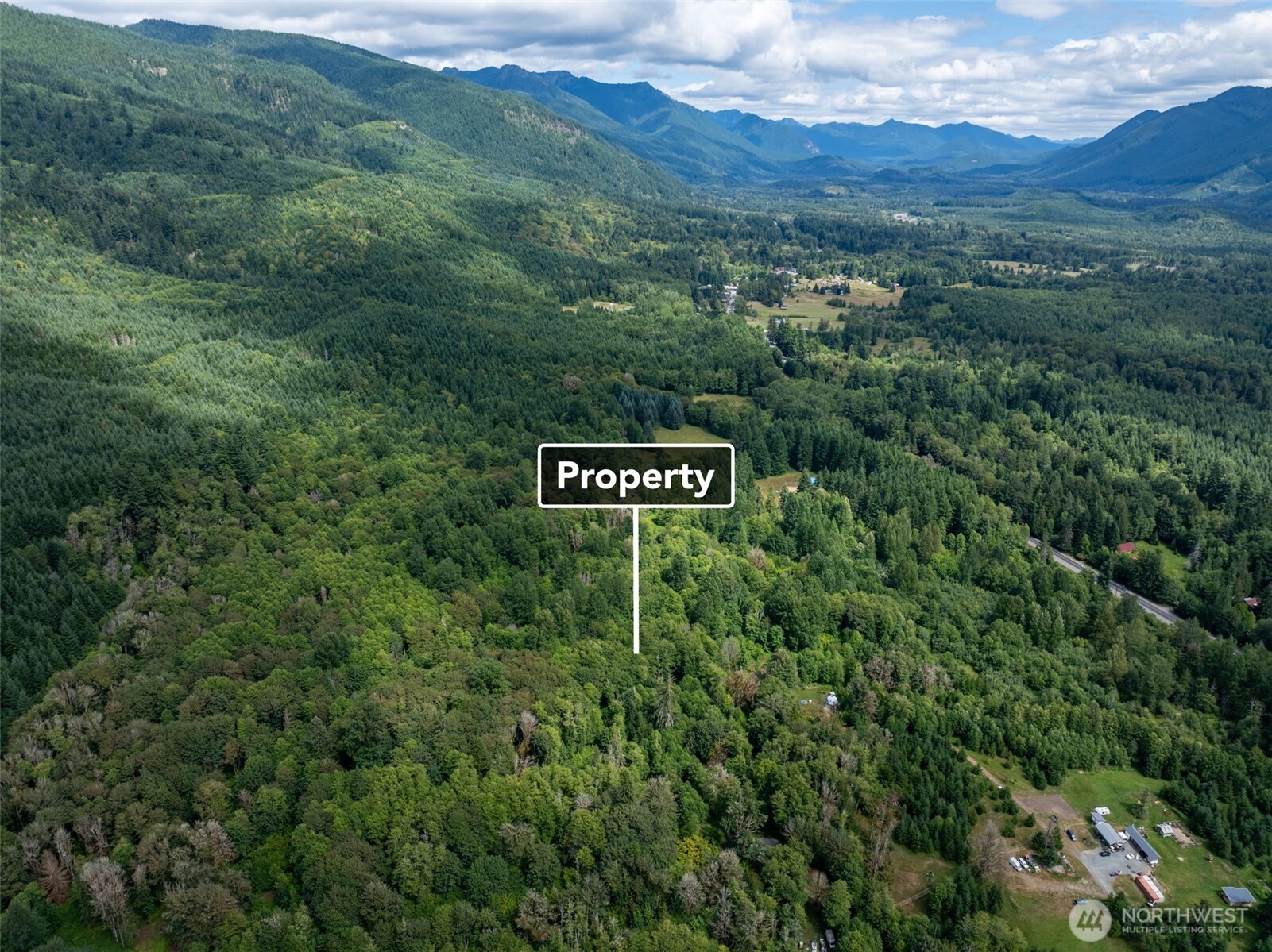 28901 State Route 706 Property Photo 7