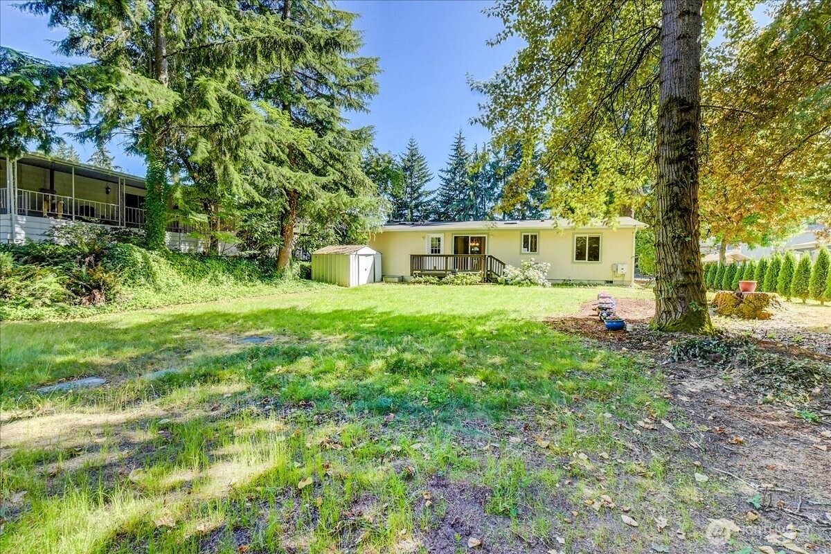 3315 207 Place Property Photo 4