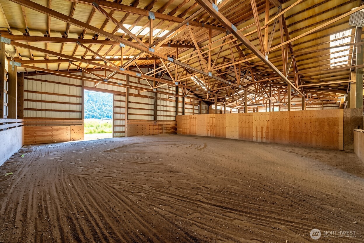 3086 Standard Road Property Photo 16