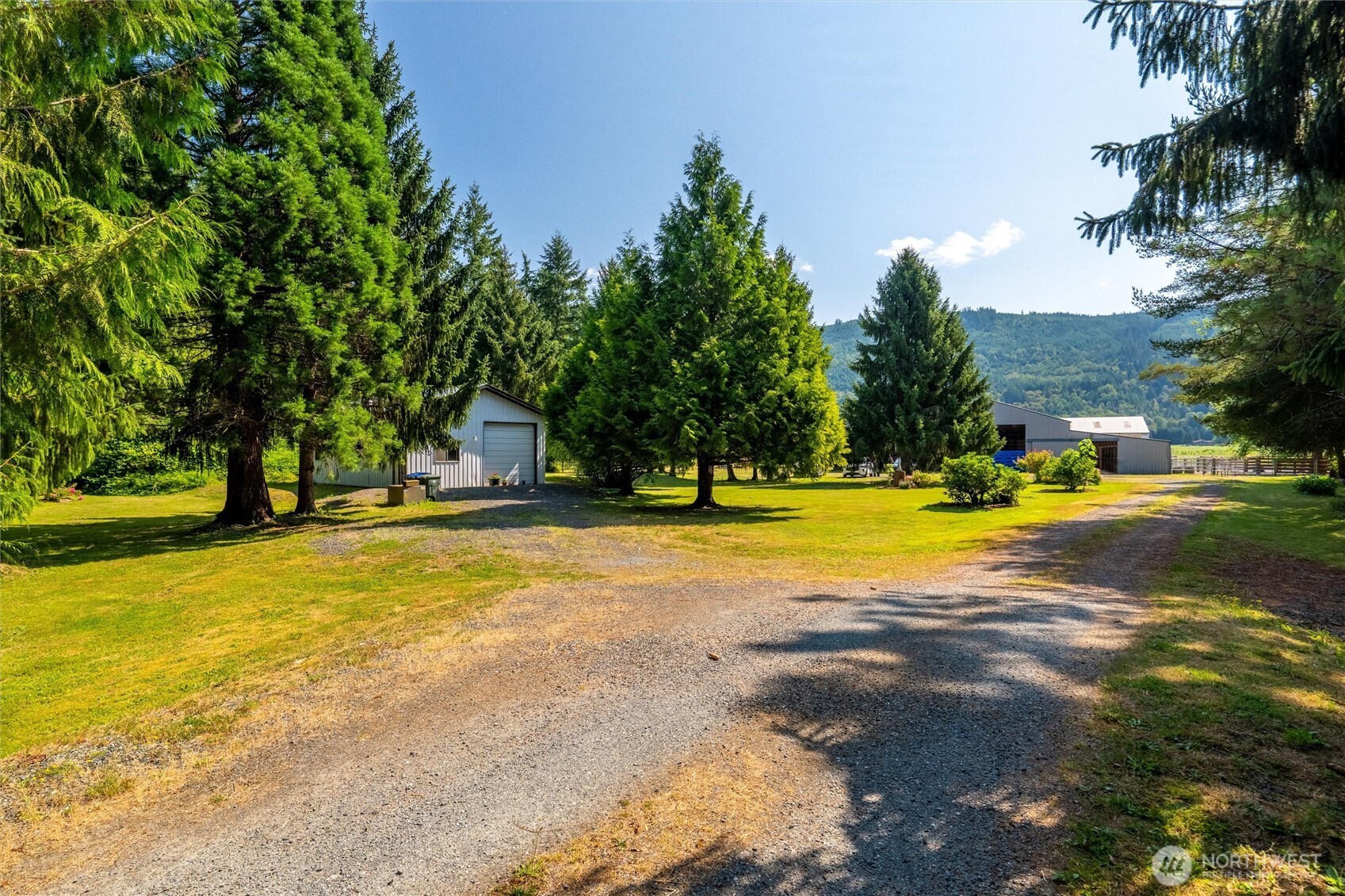 3086 Standard Road Property Photo 26
