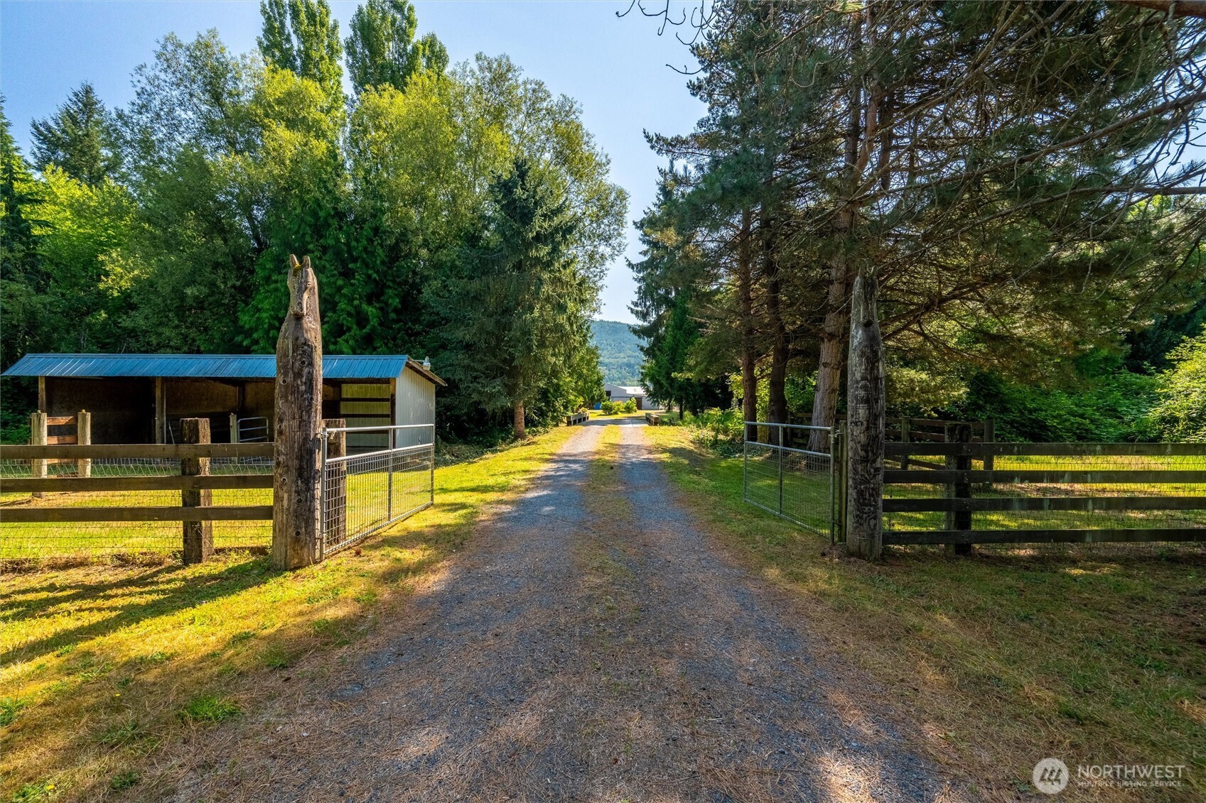 3086 Standard Road Property Photo 37
