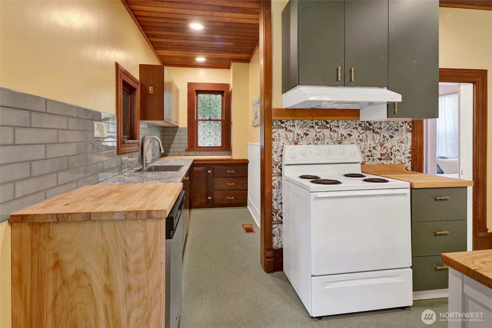 1016 21st Street Property Photo 25
