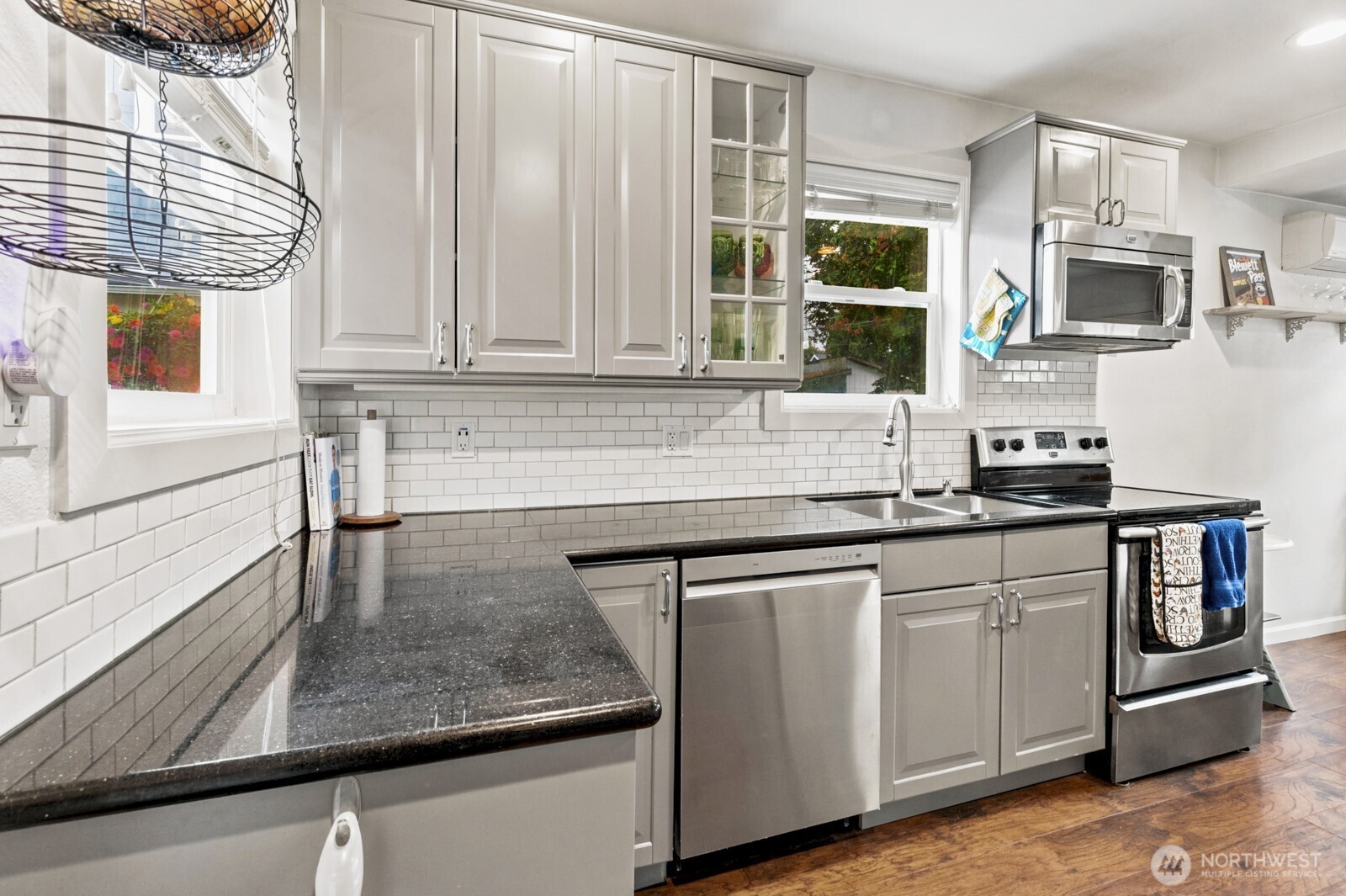 3631 E Spokane Street Property Photo 4