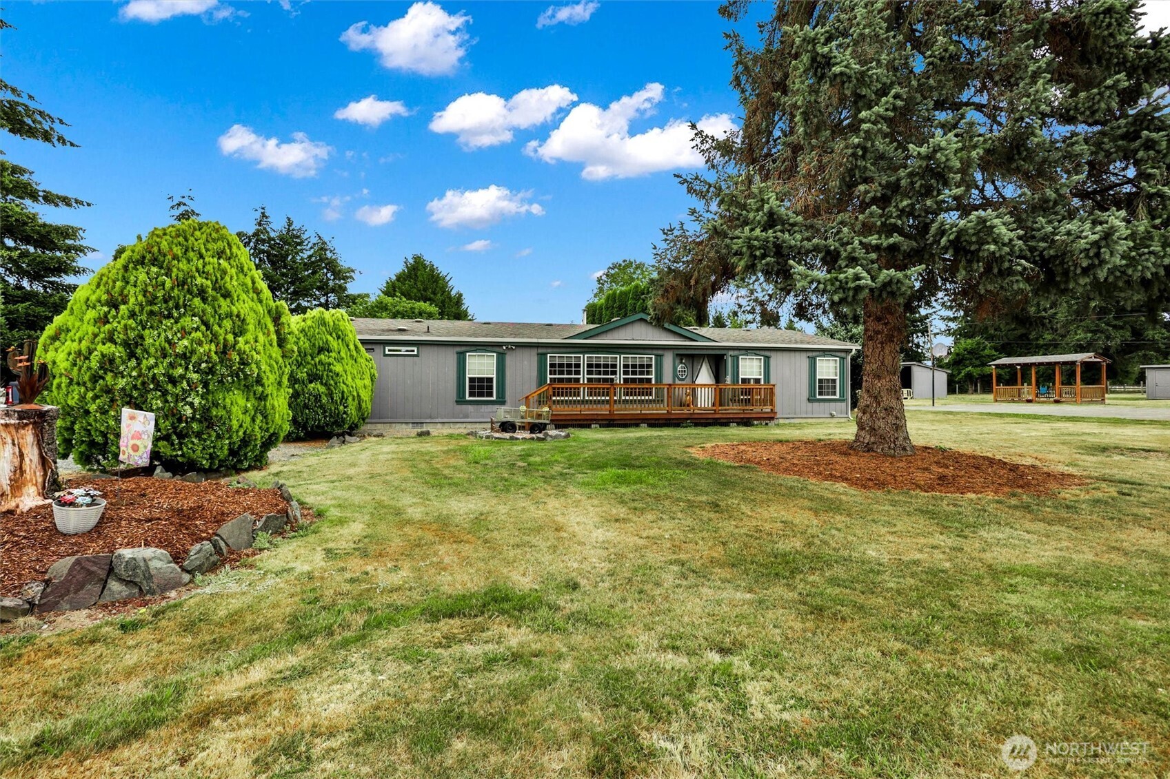 28707 26th Avenue Property Photo 1