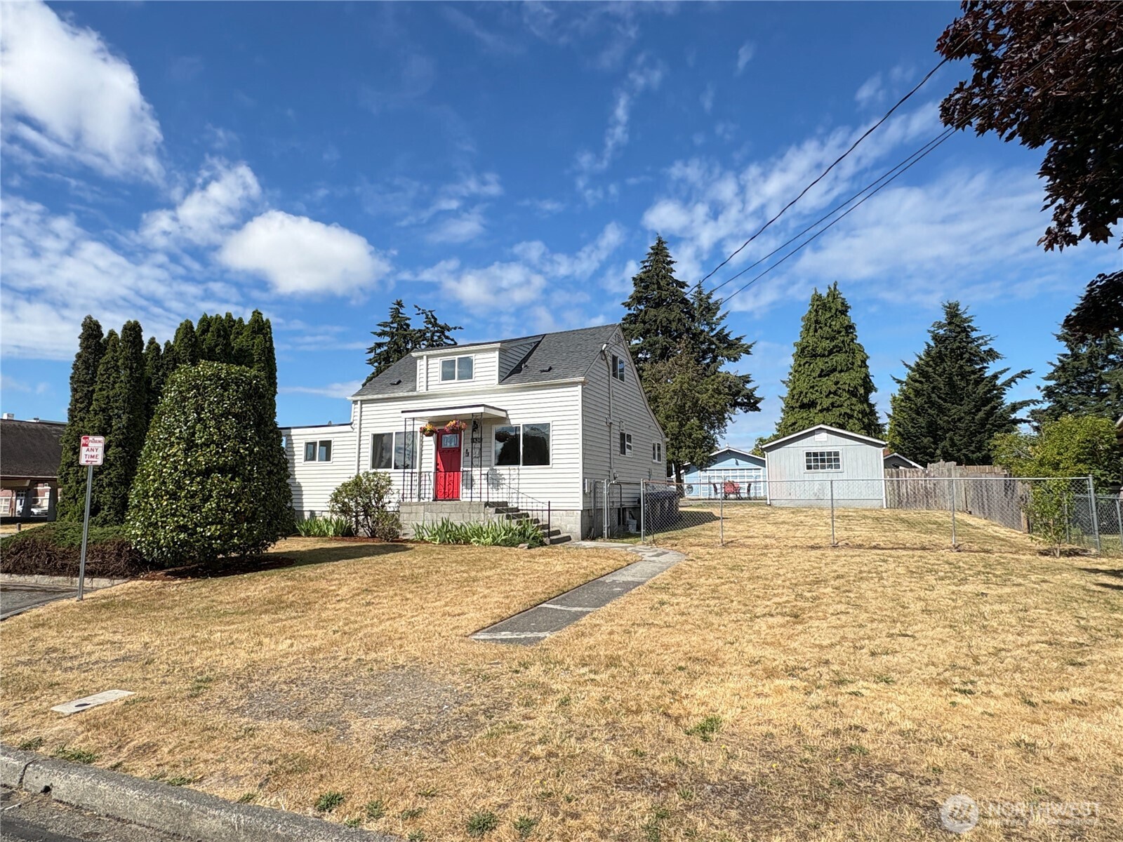 6530 S G Street Property Photo 2