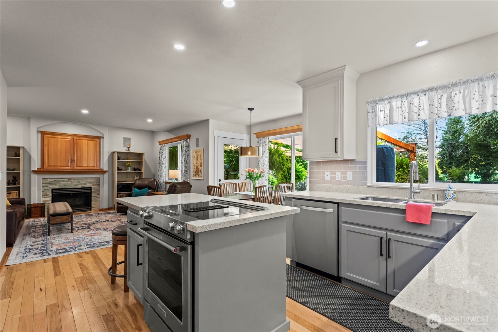 15015 103rd Street Property Photo 8