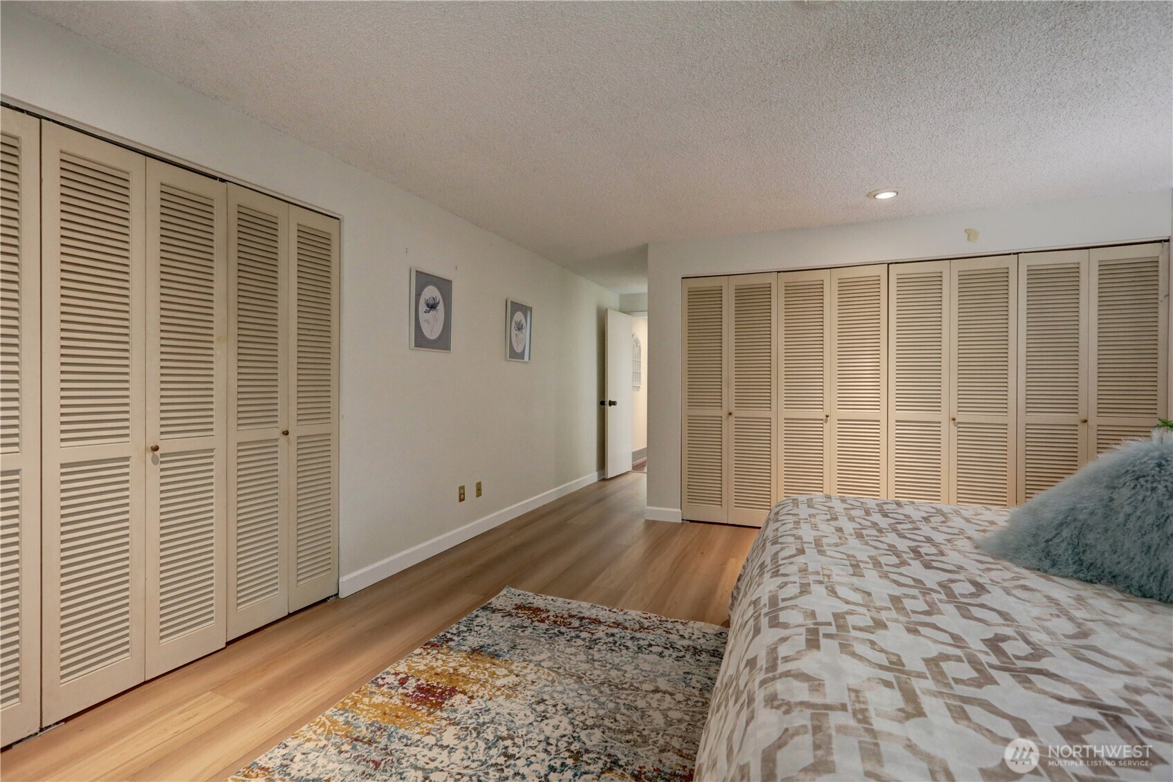 901 129th Place Property Photo 13