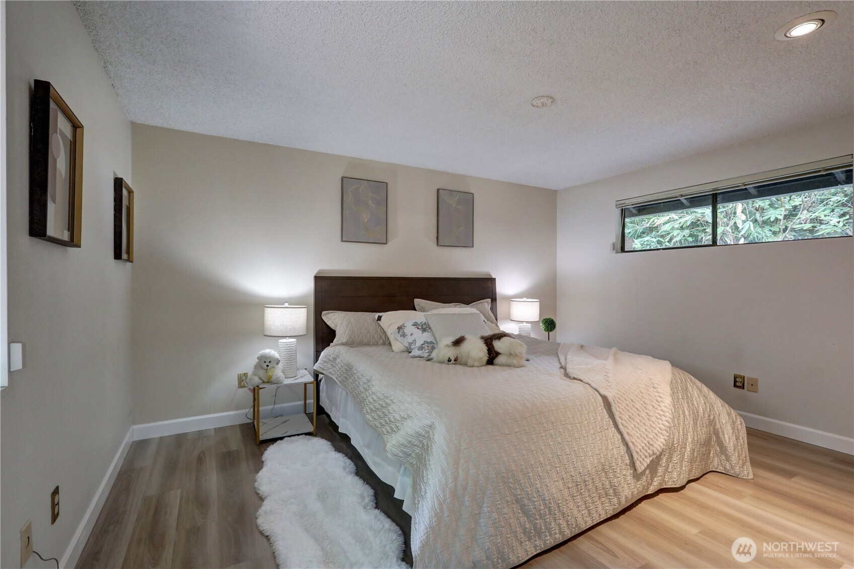 901 129th Place Property Photo 16