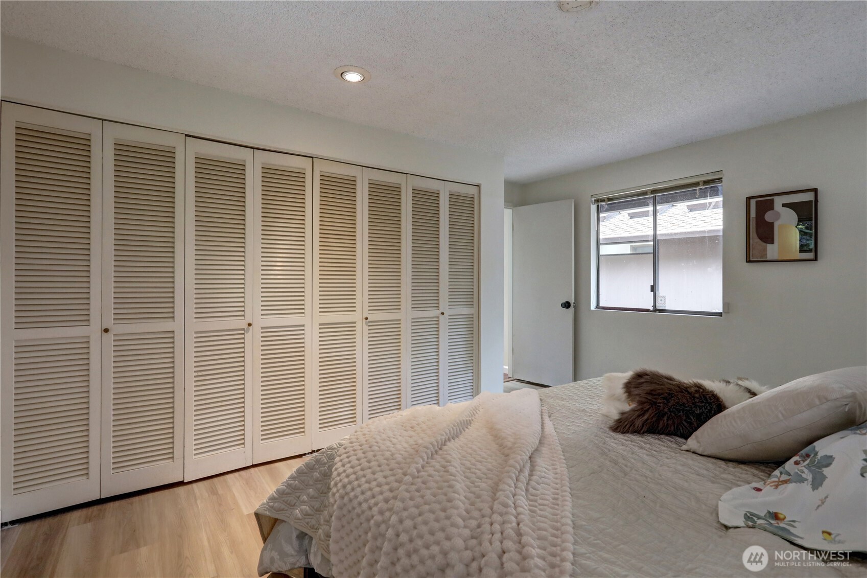 901 129th Place Property Photo 17