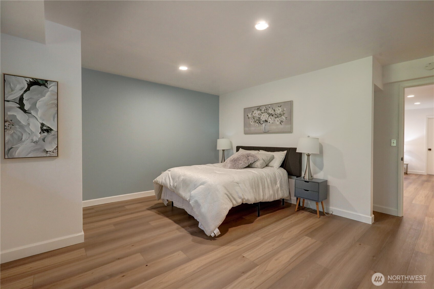 901 129th Place Property Photo 32