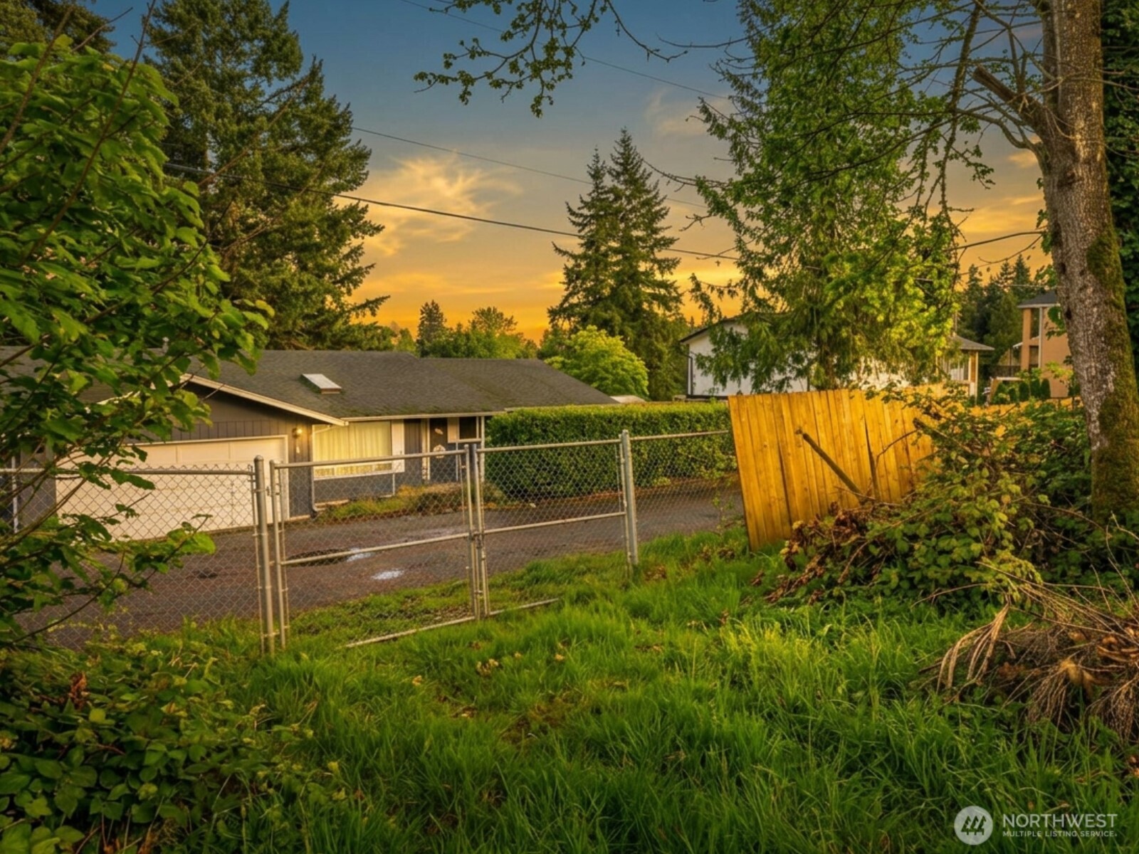 9923 74th Avenue Property Photo 25