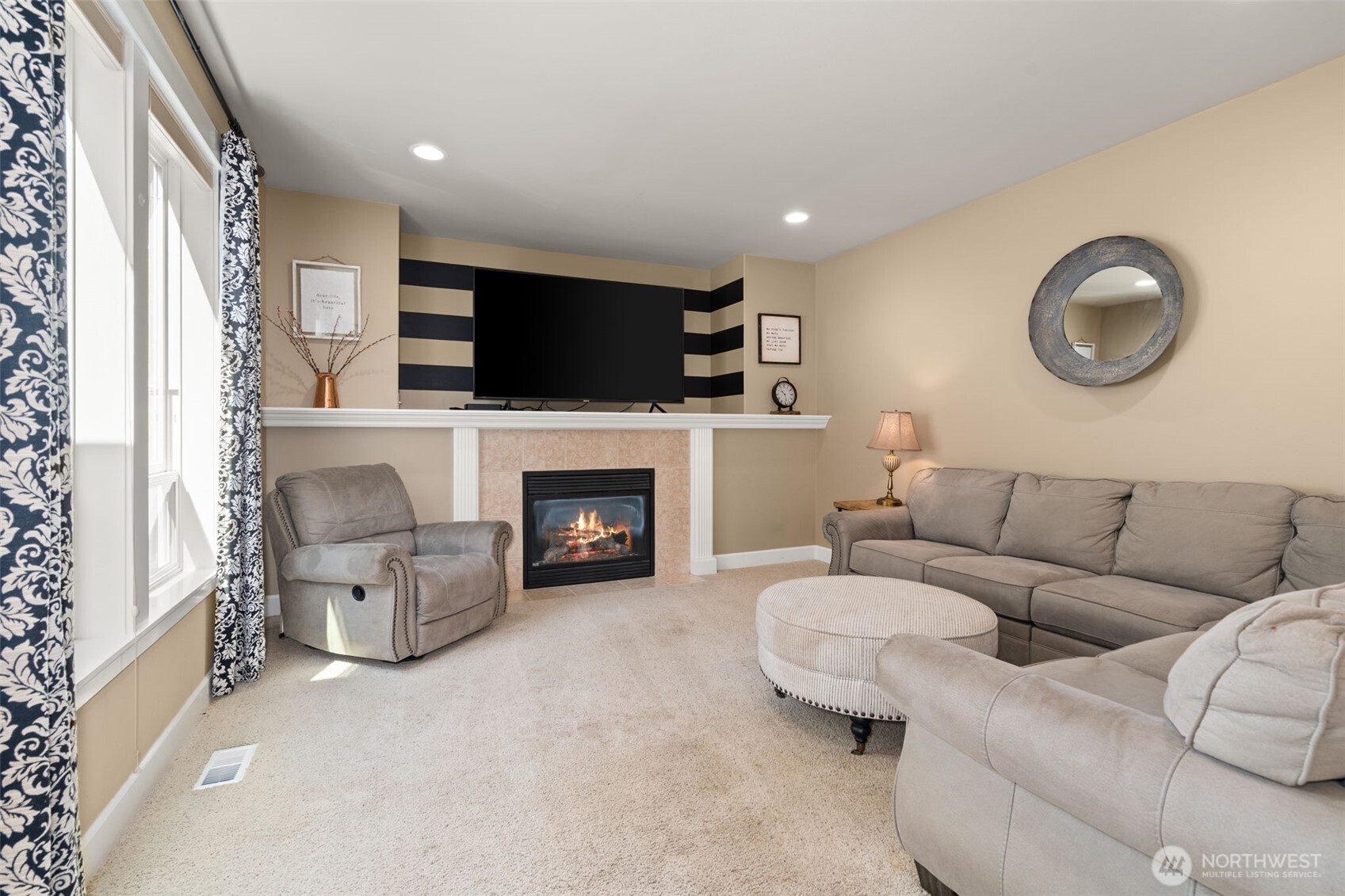 1425 Rockcreek Lane Property Photo 12