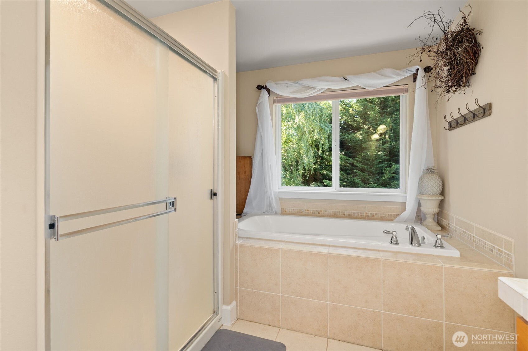 1425 Rockcreek Lane Property Photo 18