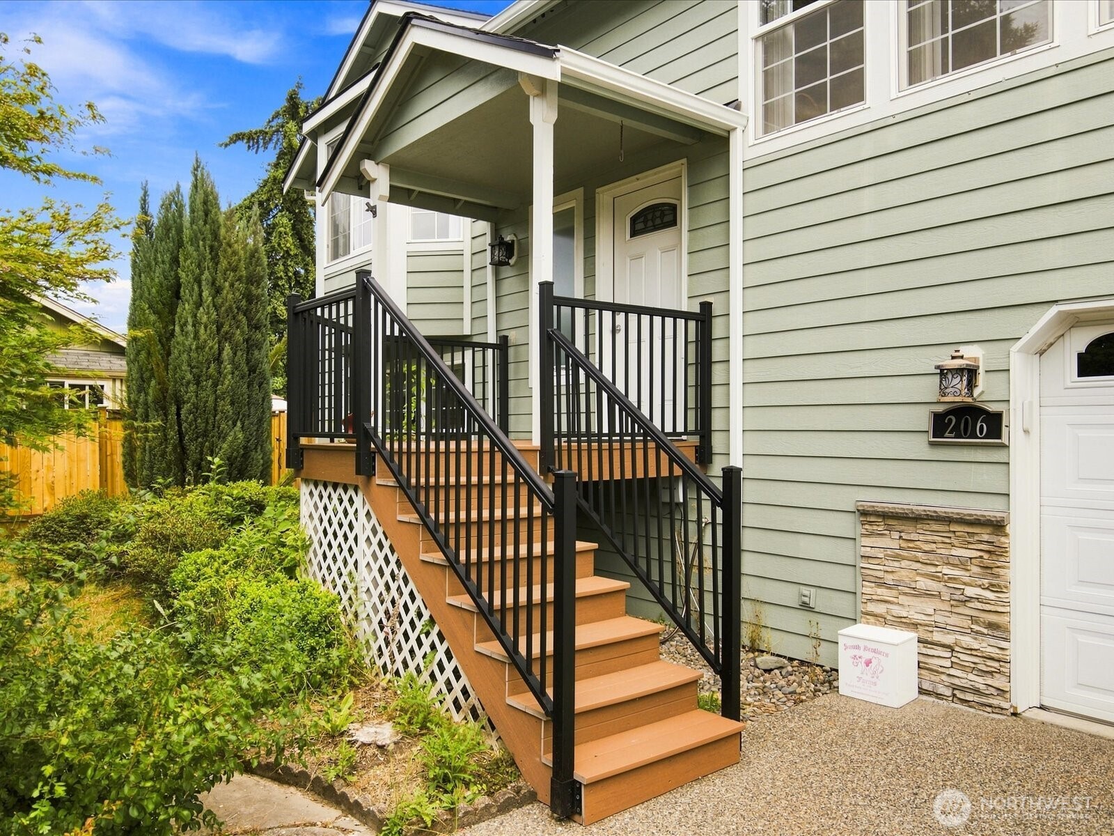 206 Orting Avenue Property Photo 3