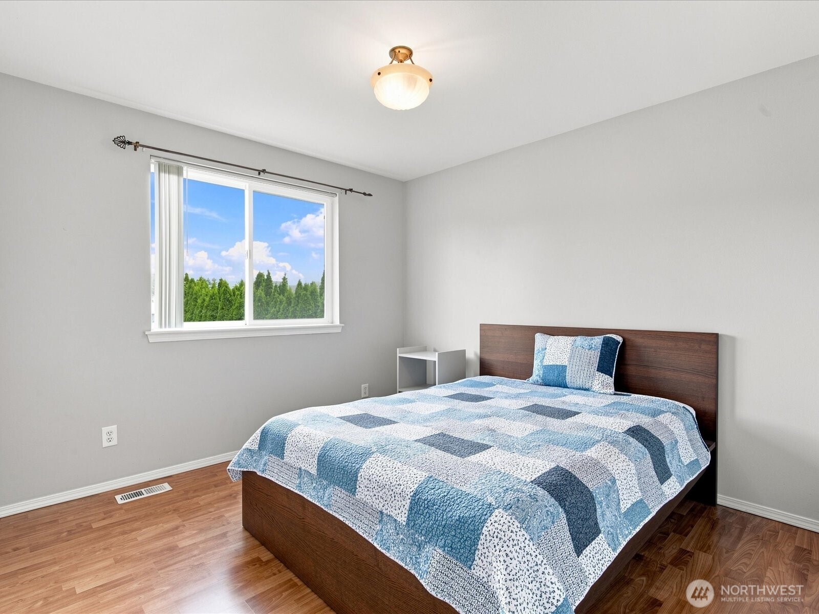 206 Orting Avenue Property Photo 26