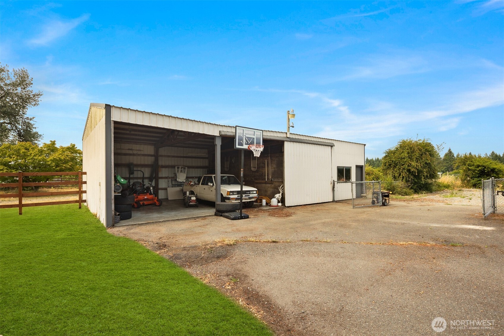 9434 Bridge Road Property Photo 4