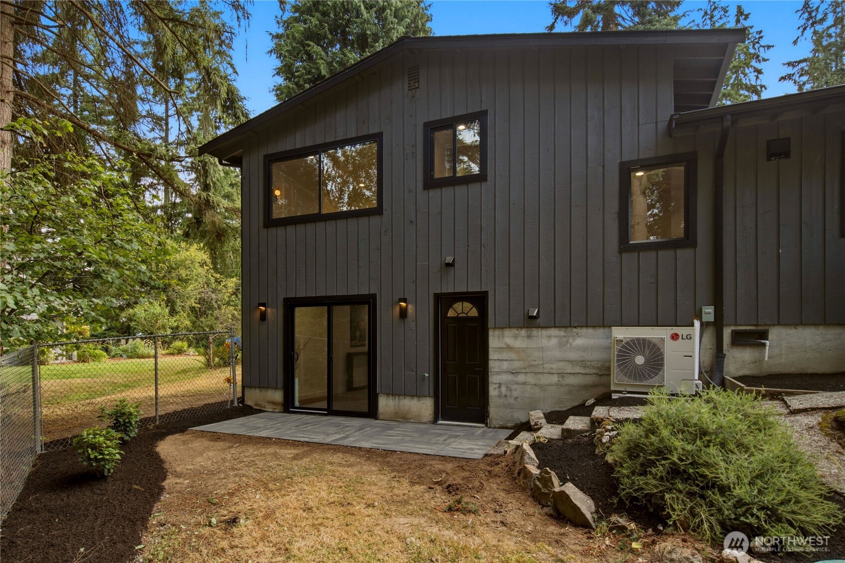 15709 76th Pl Ne Property Photo 37