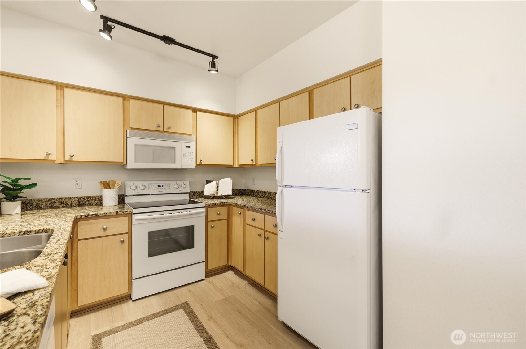 13301 Se 79th Place C114 Property Photo 12