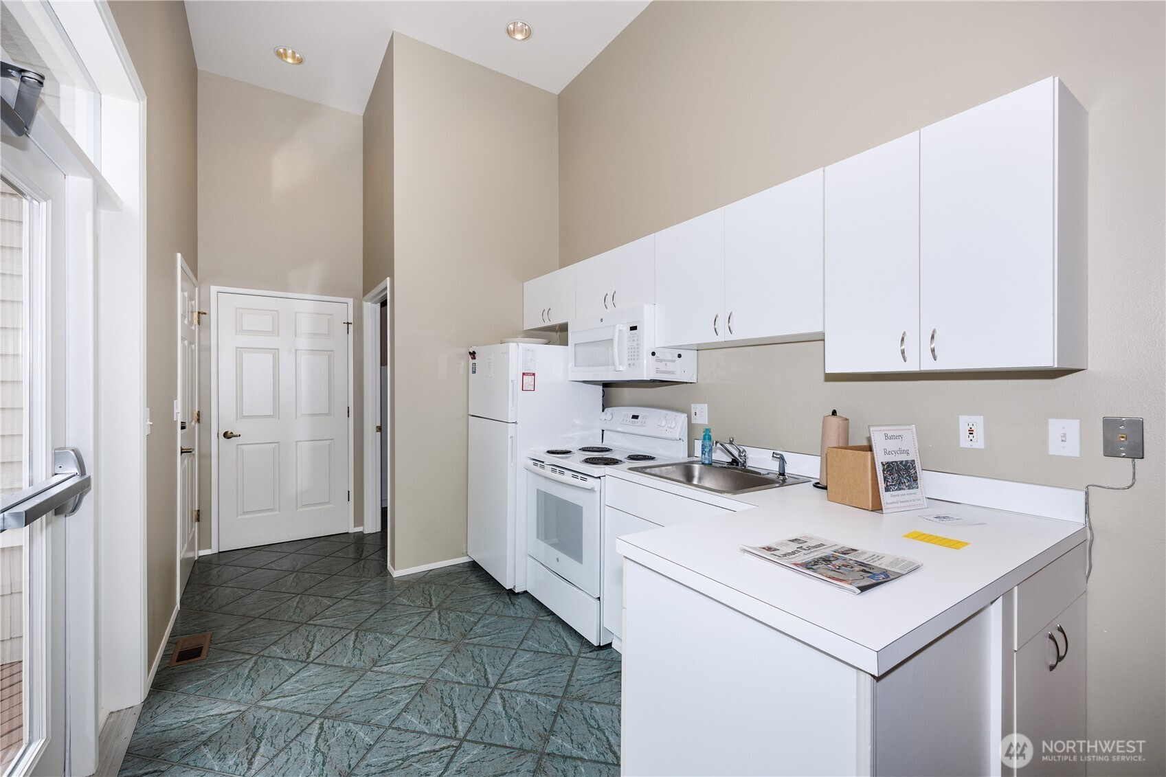 5020 Festival Boulevard 1d Property Photo 28