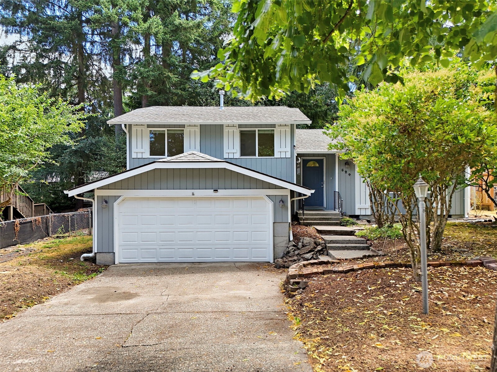 524 Choker Ct Se Property Photo 1