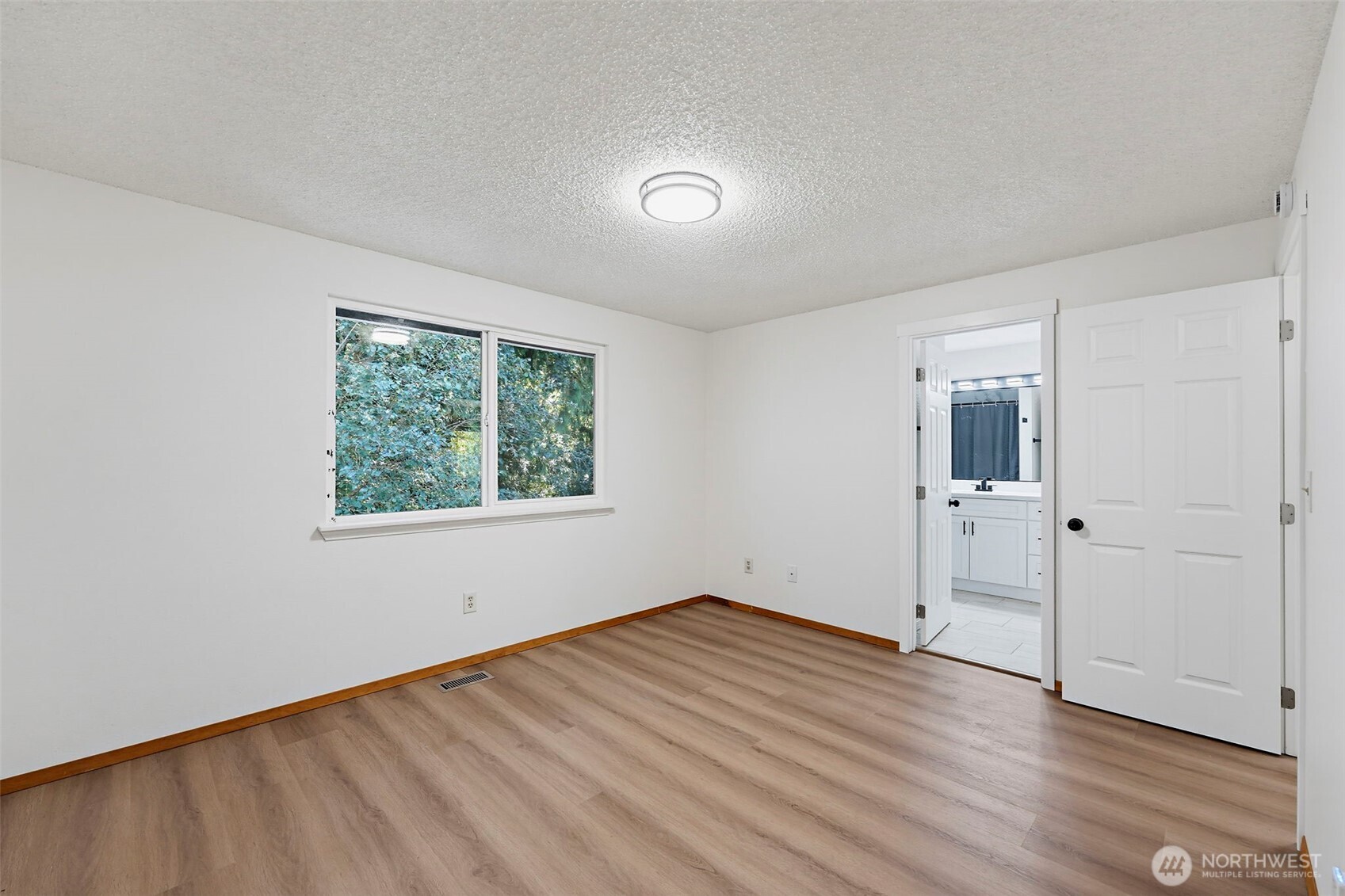 524 Choker Ct Se Property Photo 17