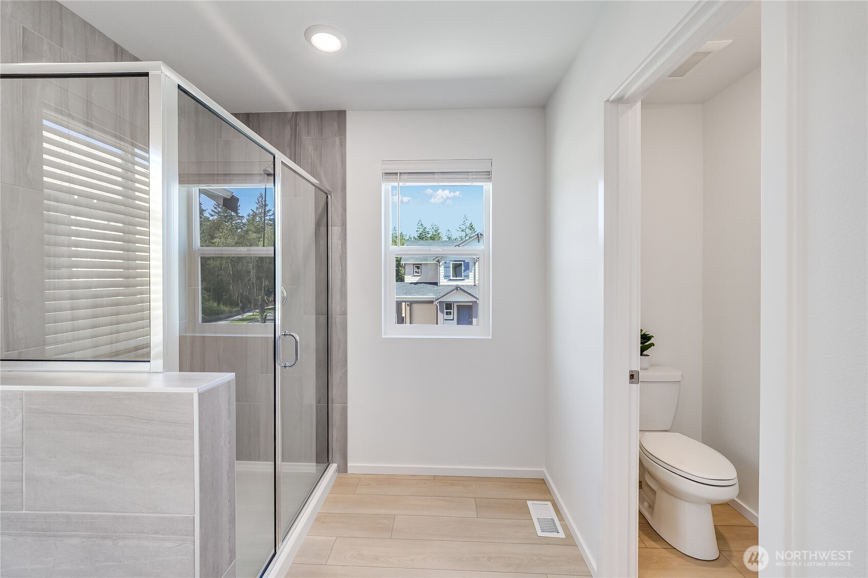 1625 Pacifica Way Property Photo 18
