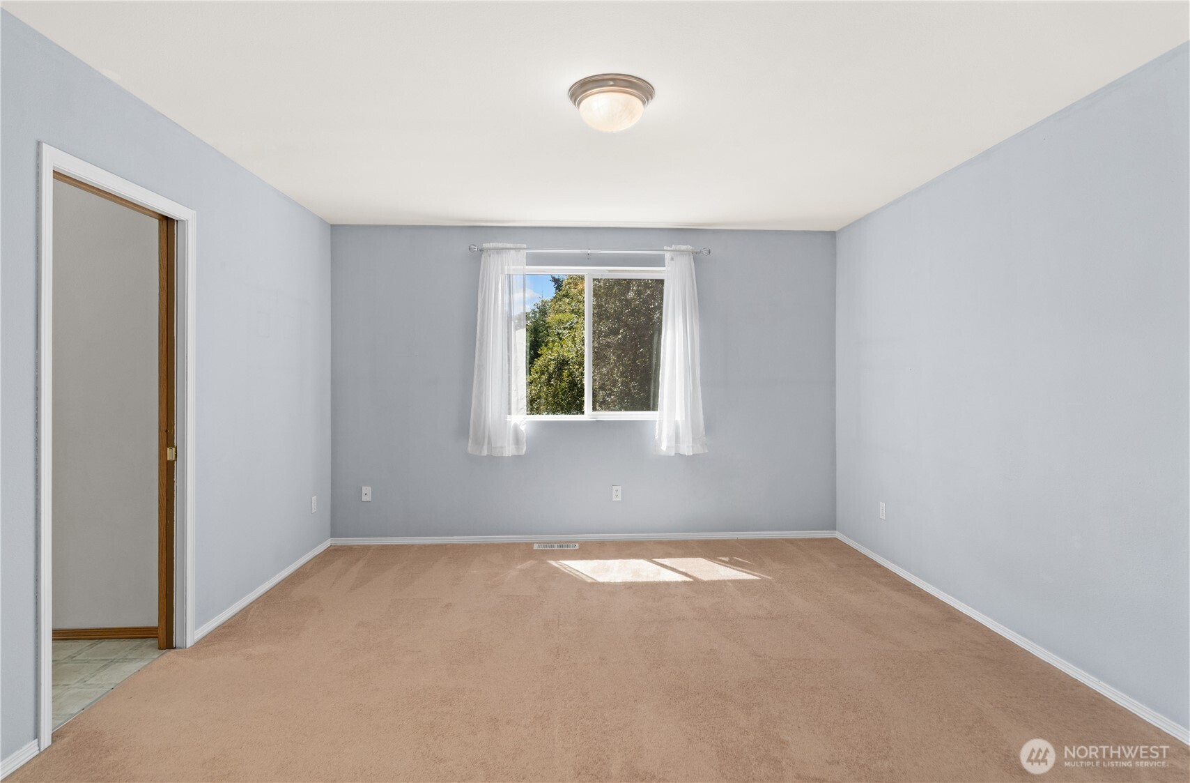 355 Stonewood Place Property Photo 15