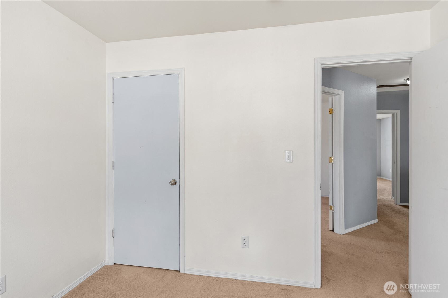 355 Stonewood Place Property Photo 26