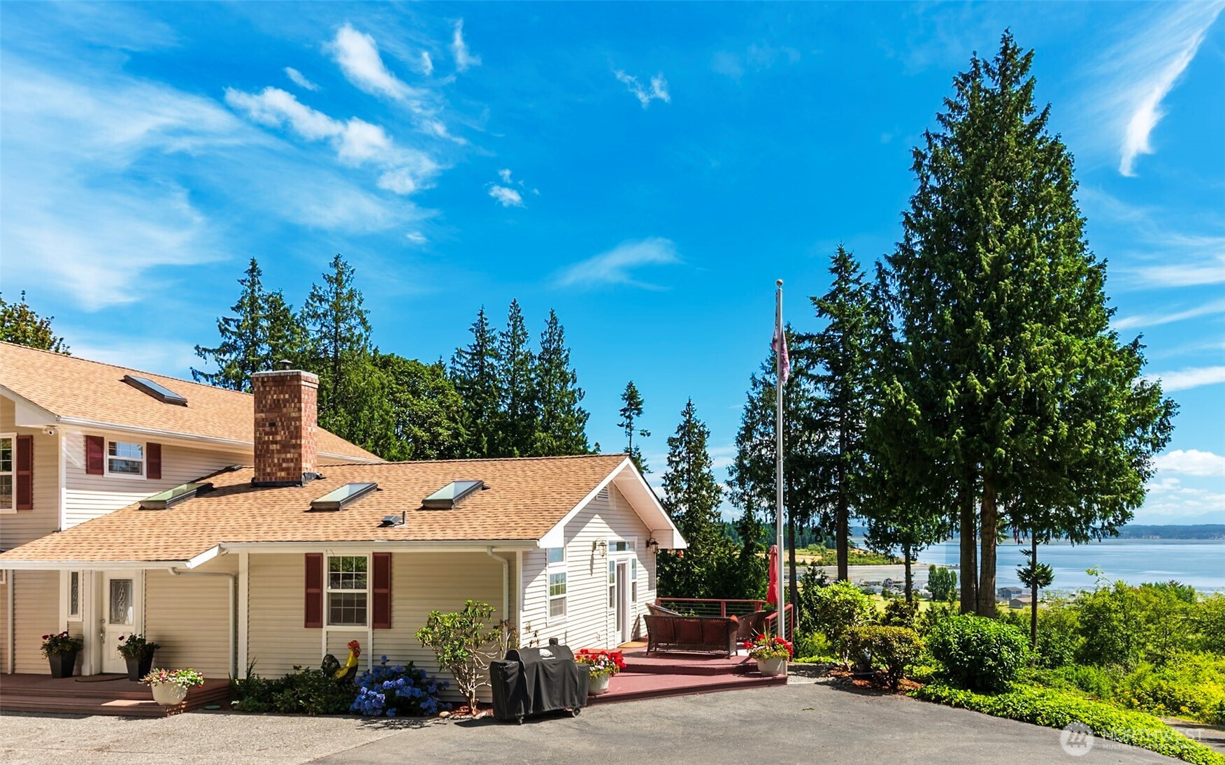 485 S Vesper Way Property Photo 1
