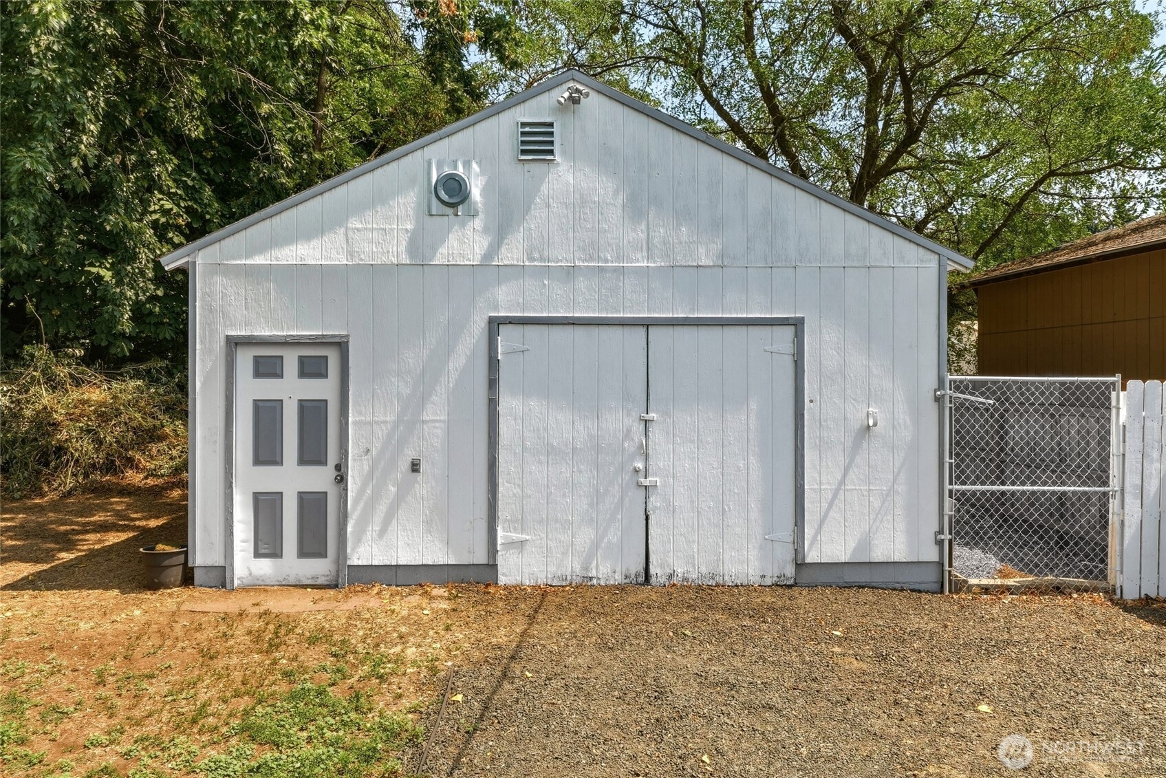 801 S 4th Avenue Property Photo 16