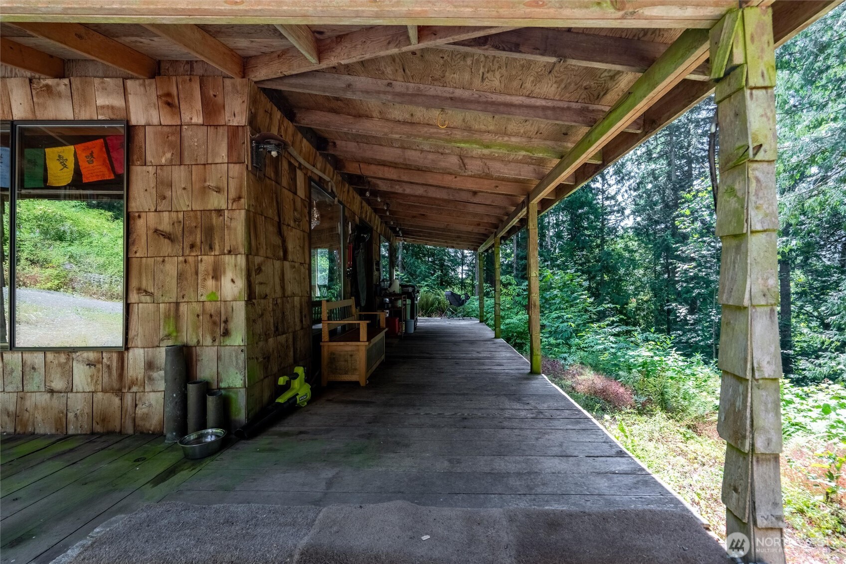 9075 Upper Frost Creek Road Property Photo 5