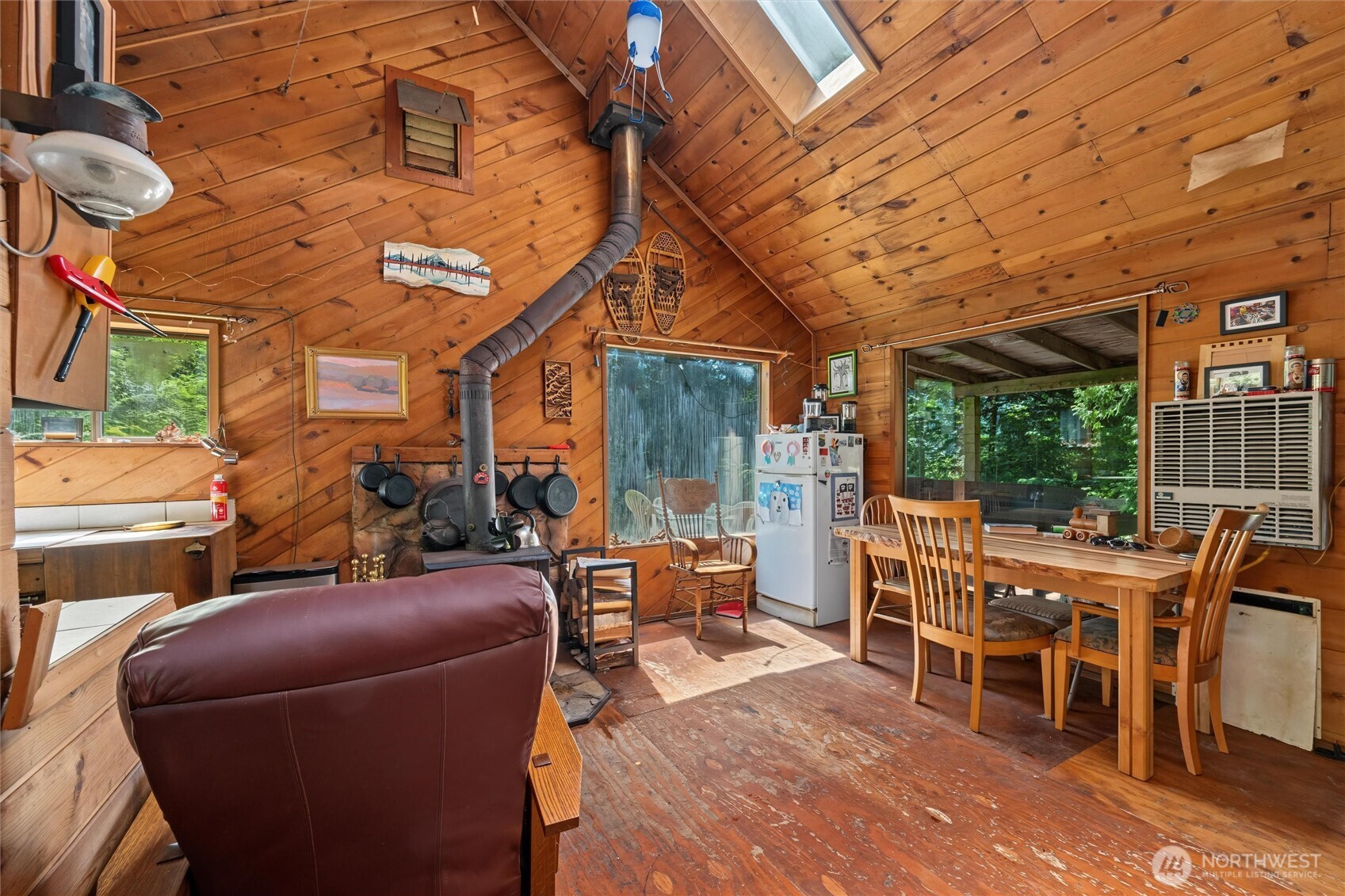 9075 Upper Frost Creek Road Property Photo 7