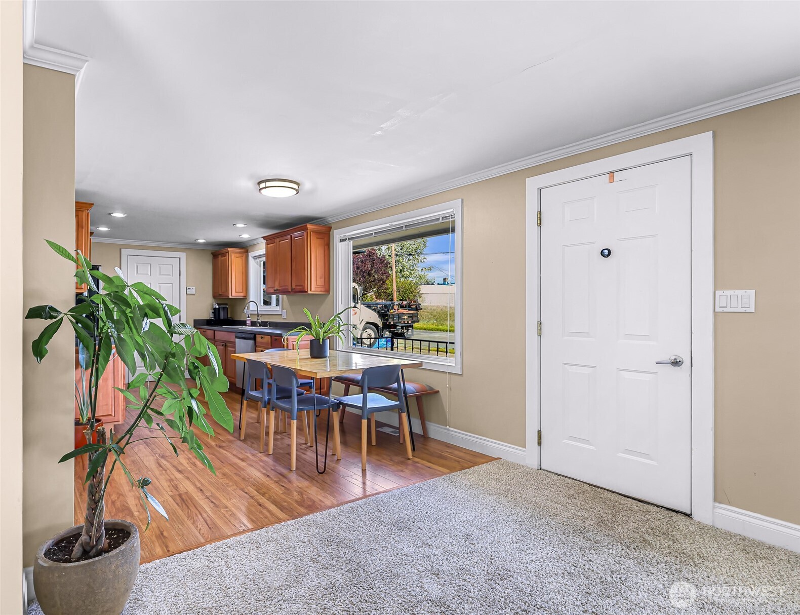 1505 39th Street Property Photo 11