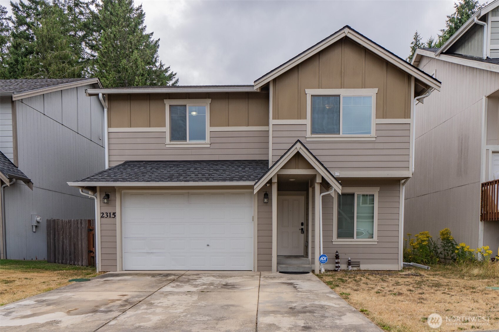 2315 Se Kelby Circle Property Photo 2