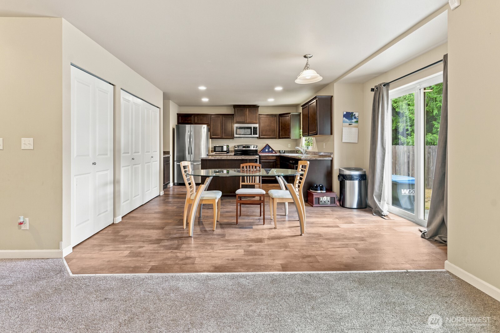 2315 Se Kelby Circle Property Photo 8