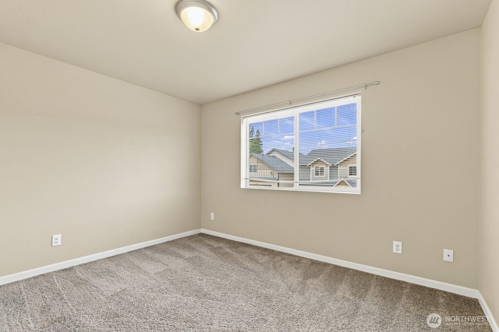 2315 Se Kelby Circle Property Photo 13